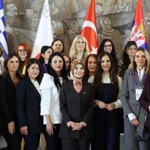 Bakanımız Göktaş, Sırbistan'da Kadın Konferansı kapsamında düzenlenen panelde konuştu - fotoğraf 6