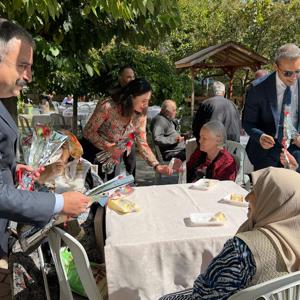 1 Ekim Dünya Yaşlılar Günü’nde Kuşaklar Buluştu - fotoğraf 7