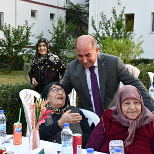 İl Müdürümüz Galip SÖKMEN 1 Ekim Dünya Yaşlılar Gününde Huzurevi Sakinlerimiz ile Bir Araya Geldi - fotoğraf 8