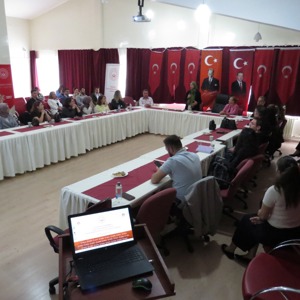 Çocuk Hizmetleri Alanında Çalışmakta Olan Meslek ve Bakım Personeline Yönelik “Yerinde Personel Eğitimleri ve Rehberlik Çalışmaları” programı Tamamlandı. - fotoğraf 4
