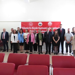 Çocuk Hizmetleri Alanında Çalışmakta Olan Meslek ve Bakım Personeline Yönelik “Yerinde Personel Eğitimleri ve Rehberlik Çalışmaları” programı Tamamlandı. - fotoğraf 2