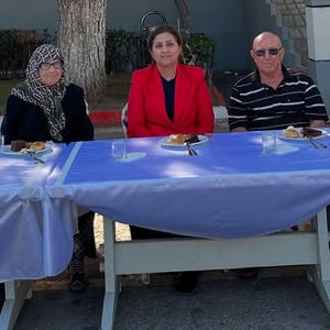 İl Müdürümüz Sayın Emine BÖÇKÜN, Balıkesir Huzurevi Yaşlı Bakım ve Rehabilitasyon Merkezi Müdürlüğümüzde düzenlenen etkinliğe katılım sağladı. - fotoğraf 1