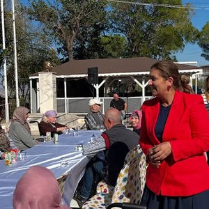 İl Müdürümüz Sayın Emine BÖÇKÜN, Balıkesir Huzurevi Yaşlı Bakım ve Rehabilitasyon Merkezi Müdürlüğümüzde düzenlenen etkinliğe katılım sağladı. - fotoğraf 7