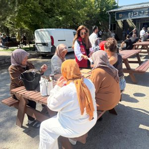 Aile Yılı faaliyetleri kapsamında, 5. Piyade Eğitim Tugayı General Şükrü Kanatlı Kışlası’nda düzenlenen törende farkındalık standı açıldı. - fotoğraf 2