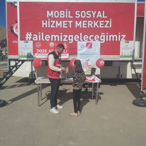  Bir Anadolu Şenliğinde Bitlis Aile ve Sosyal Hizmetler İl Müdürlüğü Mobil Aracı - fotoğraf 4