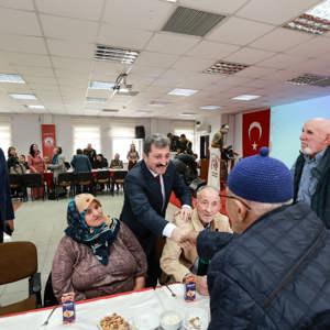 Samsun’da 1 Ekim Dünya Yaşlılar Günü Coşkusu   - fotoğraf 1