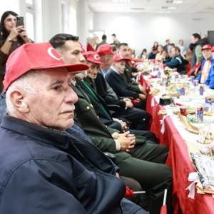 Samsun’da 1 Ekim Dünya Yaşlılar Günü Coşkusu   - fotoğraf 18