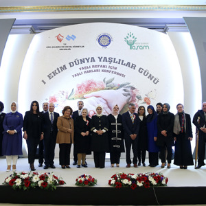 Emine Erdoğan Hanımefendi ve Bakanımız Sayın Zehra Zümrüt Selçuk “Yaşlı Refahı İçin Yaşlı Hakları Konferansı”na Katıldı - fotoğraf 2