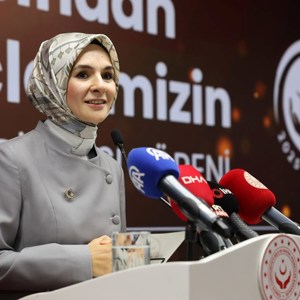 Bakanımız Göktaş, devlet korumasındaki gençlerin kamu kurumlarına yerleştirilmesi töreninde konuştu - fotoğraf 2