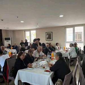 Gazilerimizle Öğretmen Evinde Yemek Programında Bir Araya Gelindi. - fotoğraf 3