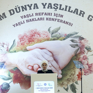 Emine Erdoğan Hanımefendi ve Bakanımız Sayın Zehra Zümrüt Selçuk “Yaşlı Refahı İçin Yaşlı Hakları Konferansı”na Katıldı - fotoğraf 1