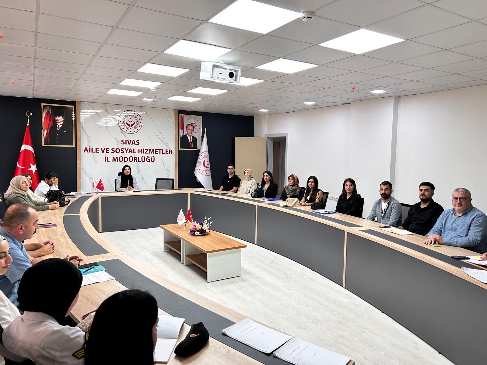 Şube Müdürümüz Fadime Meti başkanlığında, Kadına Yönelik Şiddetle Mücadele III. Dönem Teknik Kurul Toplantısı gerçekleştirildi. 