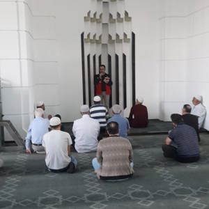 Sosyal Hizmet Merkezlerimiz Tarafından İlimiz Genelindeki Camilerde Cuma Namazı Öncesi Koruyucu ve Önleyici Hizmetlerimiz Kapsamında Farkındalık Eğitimlerimiz Devam Ediyor - fotoğraf 3