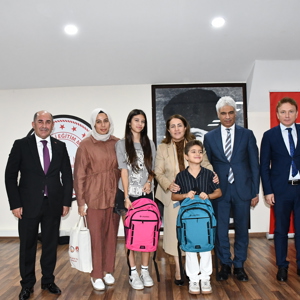 2-4 Ekim 2025 Tarihlerinde Bakan Yardımcımız Sevim SAYIM MADAK’ın Katılımıyla Aile Şenliği Düzenledik - fotoğraf 12