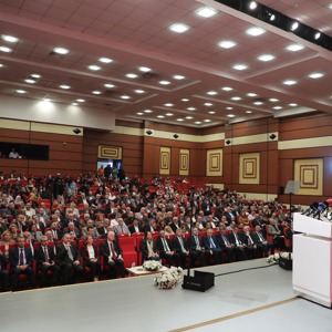 Bakanımız Göktaş, "2025 Aile Yılı Muhtarlara Yönelik Bilgilendirme Toplantısı"nda konuştu - fotoğraf 3