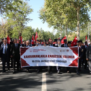 “Kahramanlarla Kardeşlik Yolunda” - fotoğraf 9