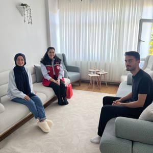 2025 Aile Yılı Kapsamında “Evlenecek Gençlerin Desteklenmesi” Projesinden Yararlanan Çiftler Ziyaret Edilerek Sayın Bakanımız Mahinur Özdemir Göktaş’ın Tebrikleri İletildi - fotoğraf 3