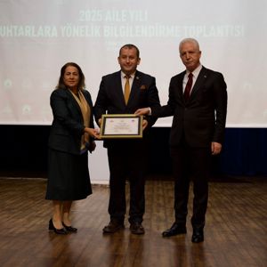 2025 Aile Yılı Kapsamında İstanbul Avrupa Yakası Muhtarlara Yönelik Bilgilendirme Toplantısı Valiliğimizin Ev Sahipliğinde Gerçekleştirildi - fotoğraf 2