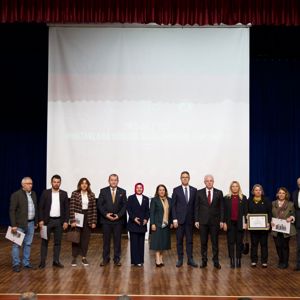 2025 Aile Yılı Kapsamında İstanbul Avrupa Yakası Muhtarlara Yönelik Bilgilendirme Toplantısı Valiliğimizin Ev Sahipliğinde Gerçekleştirildi - fotoğraf 4