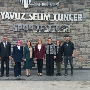2025 Aile Yılı Kapsamında İstanbul Avrupa Yakası Muhtarlara Yönelik Bilgilendirme Toplantısı Valiliğimizin Ev Sahipliğinde Gerçekleştirildi - fotoğraf 5