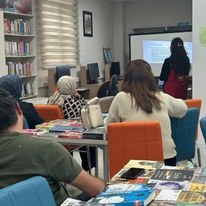  Aile İçi Bilgi ve Medya Okuryazarlığı Semineri Düzenlenmiştir. - fotoğraf 3