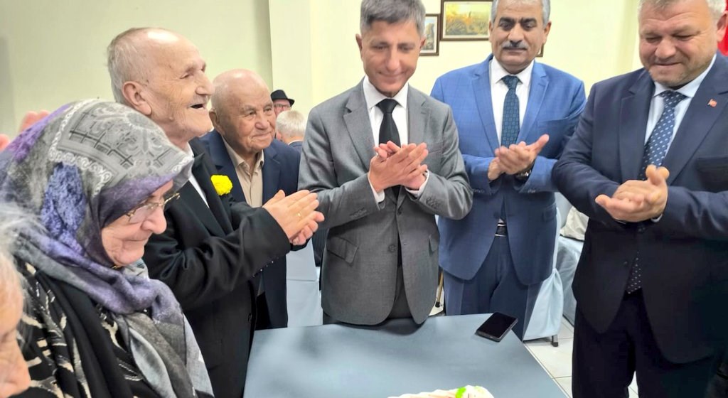 Dünya Yaşlılar Günü Kutlamaları