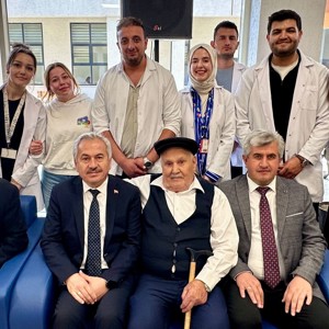 ‘1 Ekim Dünya Yaşlılar Günü’ münasebetiyle ‘Dünya ve Türkiye Yaşlı Projeksiyonu’ Paneli Düzenlendi - fotoğraf 18