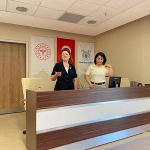 Devrek Devlet Hastanesinde Görev Yapan Kamu Personeline Yönelik Olarak Eğitim Düzenlenmiştir. - fotoğraf 3