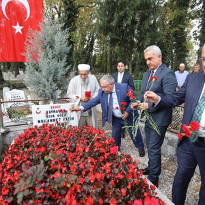 Şehit Kaymakam Muhammed Fatih Safitürk  ve Tüm Şehitlerimiz Dualarla Anıldı - fotoğraf 1