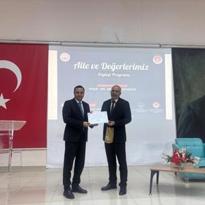 Aile ve Değerlerimiz Söyleşi Programı - fotoğraf 1