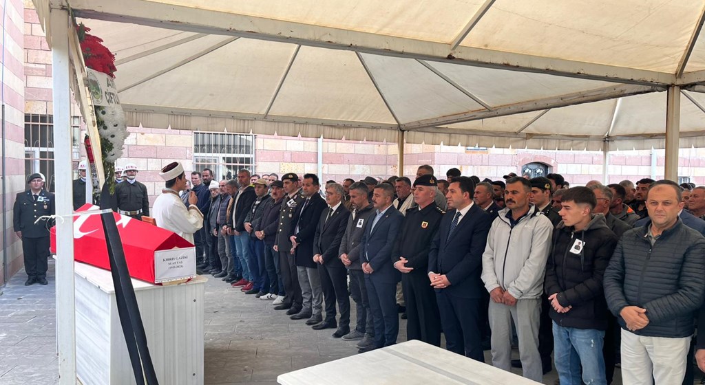 Kıbrıs Gazimiz Suat Taş Son Yolculuğuna Uğurlandı