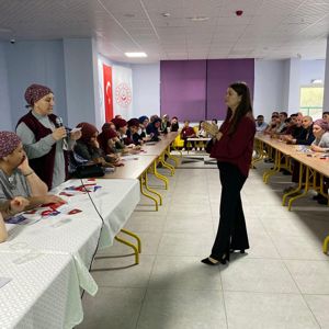 Samsun’da Otizm Farkındalığına Yönelik Eğitim ve Atölye Çalışması Gerçekleştirildi - fotoğraf 1