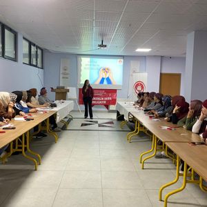 Samsun’da Otizm Farkındalığına Yönelik Eğitim ve Atölye Çalışması Gerçekleştirildi - fotoğraf 6
