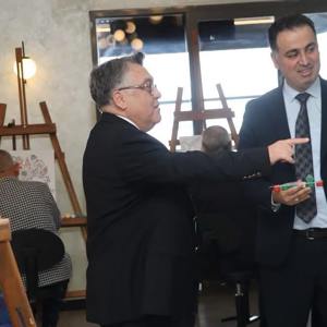 Bülent Ecevit Üniversitesine Bağlı Akademi Cafede Tuval Boyama Çalışması Gerçekleştirilmiştir. - fotoğraf 1