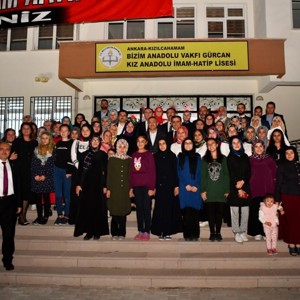 Cumhurbaşkanı Yardımcısı Oktay ve Bakan Selçuk’tan Şehit Ailesine Ziyaret - fotoğraf 11