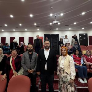 “Yaşlılık ve Toplumsal Hayat” Söyleşisiyle Aile Yılı Etkinlikleri Sürüyor - fotoğraf 1
