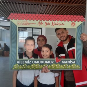 Aile İçi Bilgi ve Medya Okuryazarlığı, Bilinçli Medya Kullanımı Eğitimi Verildi - fotoğraf 4