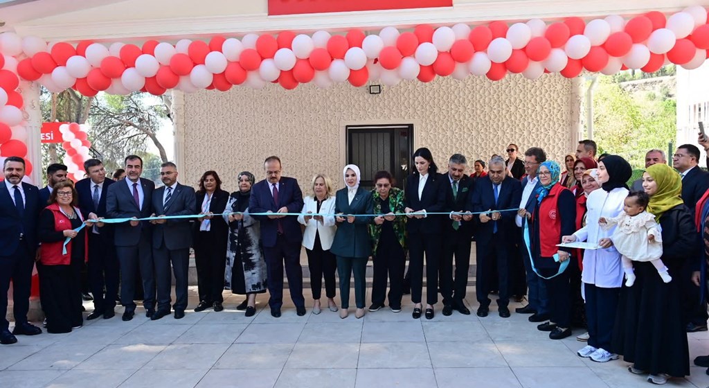 Aydın Huzurevi Hülya Arslan Barut Gündüzlü Yaşlı Bakım Merkezi Açılış Töreni