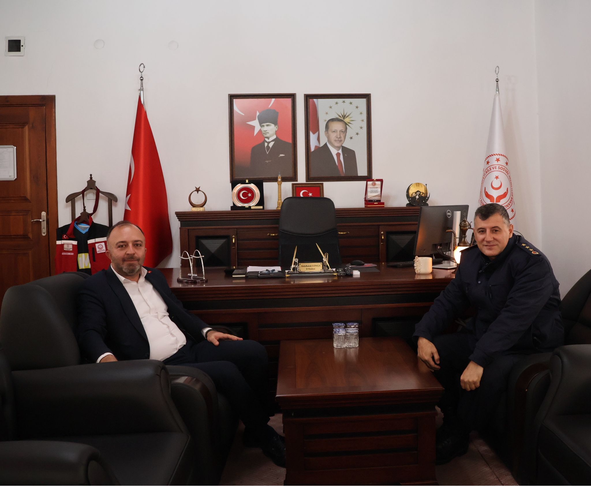 Çankırı İl Jandarma Komutanı Jandarma Kıdemli Albay Sn. Serhat DEMİRAL'dan  İl Müdürümüz Sn. Abdulhaluk LONGA’ya Ziyaret