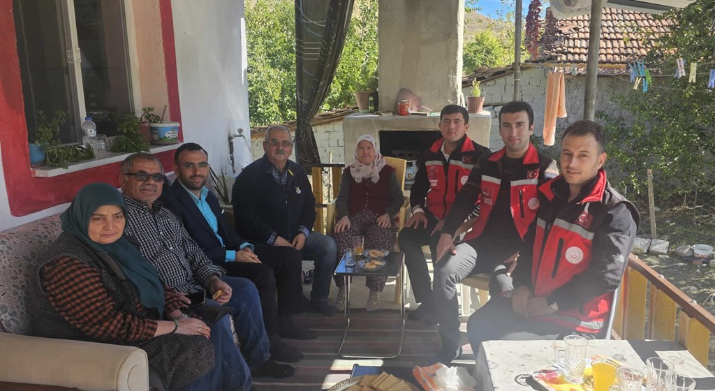 Ailelerimizi Ziyaret Etmeye Devam Ediyoruz