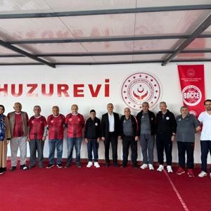 Bocce maçı için  sakinlerimiz Tokat' daydı.  - fotoğraf 1