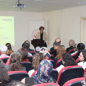 Yaşlılık ve Toplumsal Hayat  Söyleşisi Gerçekleşti - fotoğraf 3