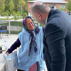 1 Ekim Dünya Yaşlılar Günü Kapsamında Devrek Huzurevi Yaşlı Bakım ve Rehabilitasyon Merkezi Müdürlüğünde Program Düzenlenmiştir. - fotoğraf 6