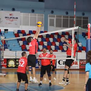 3. Kamu Spor Oyunları Kapsamında İlimizde Gerçekleştirilen Voleybol Turnuvasına İl Müdürlüğümüz Kadın ve Erkek Voleybol Takımlarınca Katılım Sağlanmıştır. - fotoğraf 7