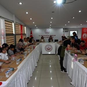 AİLEMLE SERAMİK ATÖLYESİ GERÇEKLEŞTİRİLDİ - fotoğraf 1