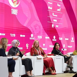 Bakanımız Göktaş, Kadın Liderliği ve Girişimcilik Diyaloğu Paneli'nde konuştu - fotoğraf 2