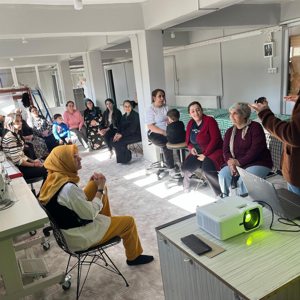 Çukurca Aile Destek Merkezinde ‘Aile Eğitim Programı’ - fotoğraf 1