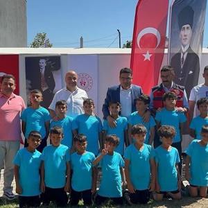 Mevsimlik Tarım İşçilerinin Çocukları ile Güzel Vakit Geçirilmiştir. - fotoğraf 1