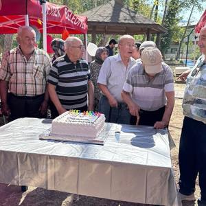 2025 Aile Yılı Etkinlikleri Kapsamında Devrek Egemenlik Mesire Alanında Kahvaltı Etkinliği Düzenlenmiştir. - fotoğraf 7