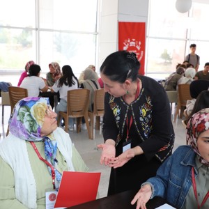 “Kuşaklararası Dayanışma ve Kültürel Miras Atölyesi” Gerçekleştirildi - fotoğraf 2